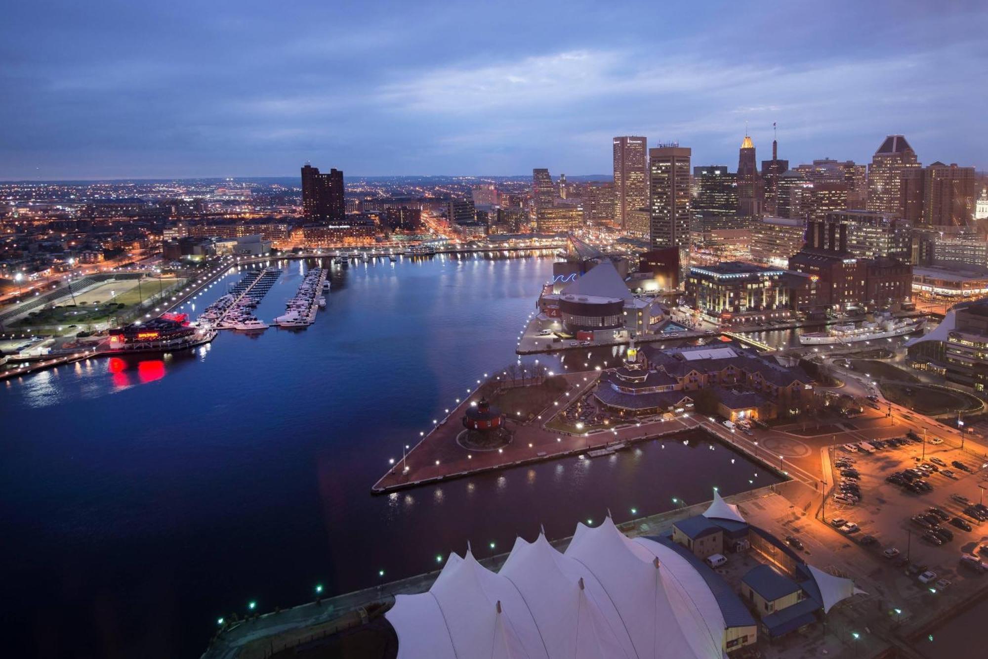 Baltimore Marriott Waterfront Hotel Exterior photo