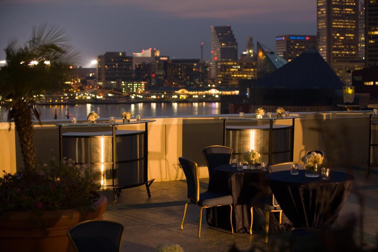 Baltimore Marriott Waterfront Hotel Restaurant photo